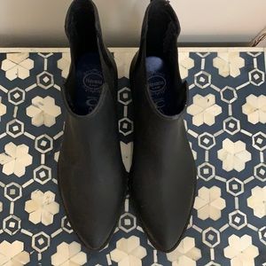 Perfect Condition Jeffrey Campbell Rain Booties